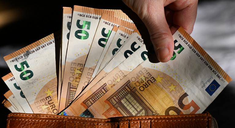 Bulgáriában 2026-tól bevezetik az eurót