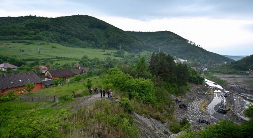 Műholdakkal is figyelik a parajdi sóbánya mozgását
