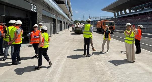 Bejárták a Ringet, Tsunoda tesztel: a nap F1-es hírei