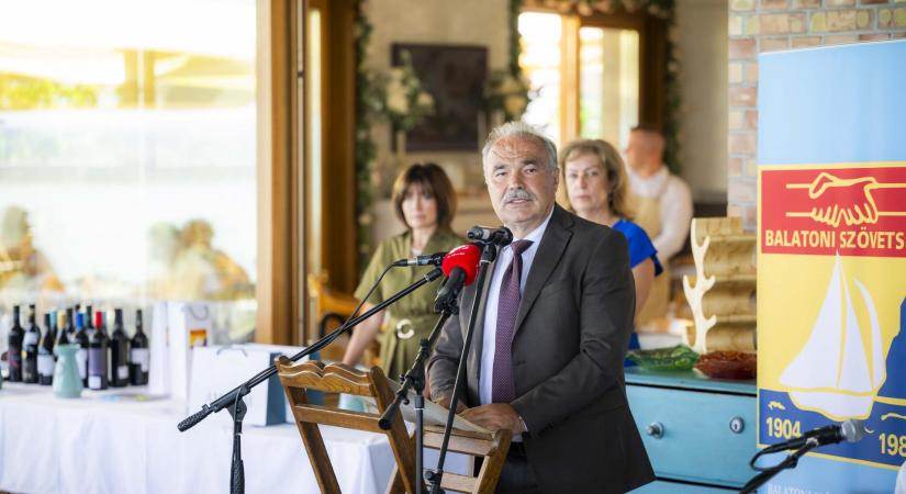 A balatoni borok összekötik a múltat és a jelent, a termelőt és a fogyasztót