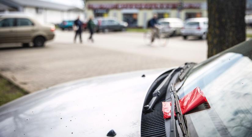 Durván bekeményítenek a bevásárlóközpontok Debrecenben? Fizetős lesz a parkolás? Itt a válasz!