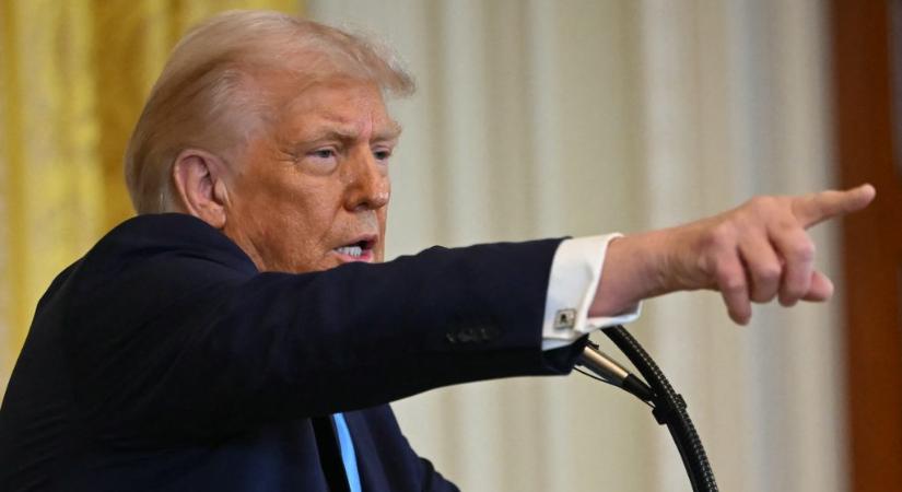 12 országgal szemben beutazási tilalmat rendelt el Trump
