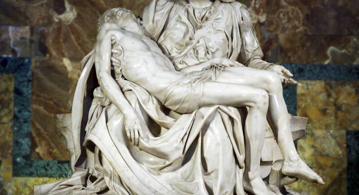 Egy magyar férfi miatt nem mehetünk többé a Michelangelo-szobor közelébe