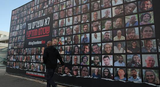 Most találtak meg két holttestet, amelyeket október 7-én magukkal vitték a Hamász terroristái