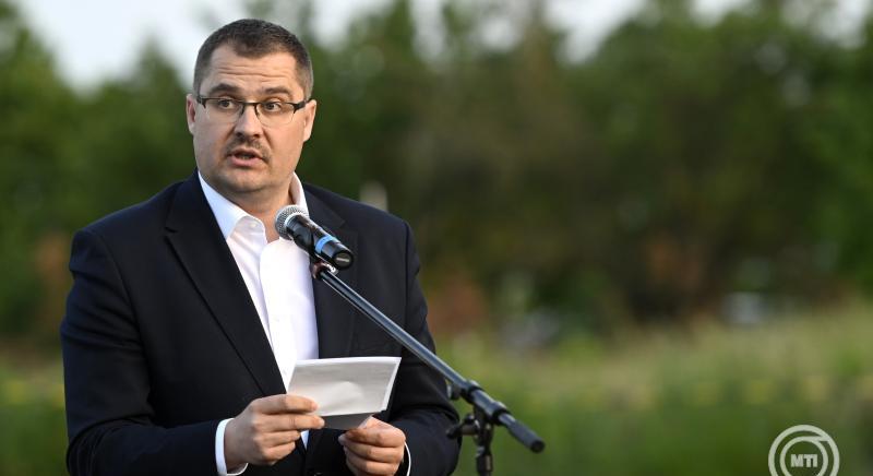 Nagy János: a külhoni magyarság számíthat az anyaország támogatására