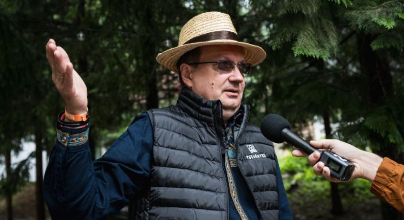 Hoppál Péter: Nálunk nincs pardon, mi még a köztársasági elnökünket is lemondattuk