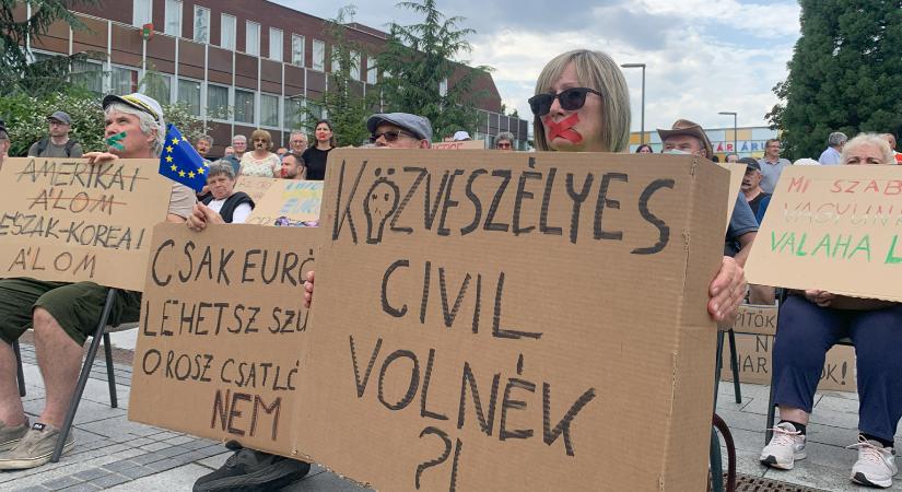 16 városban tüntettek az ellehetetlenítési törvény ellen az elmúlt másfél hétben