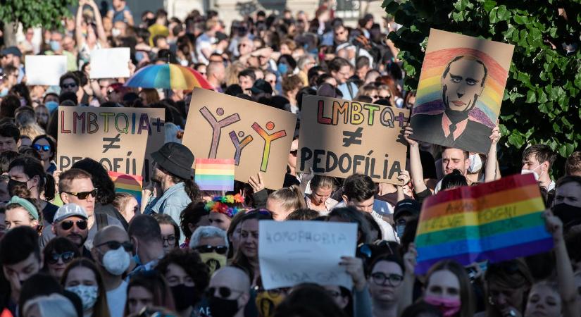 Megszólalt az EUB főtanácsnoka, az Orbán-kormány megsérti az uniós jogot a homofóbtörvénnyel