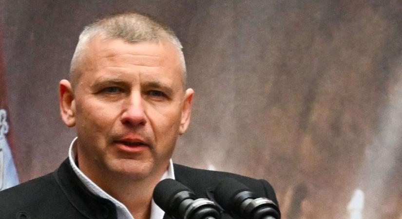 Menczer Tamás beszólt a nagy pácban lévő Ruszin-Szendi Romulusznak: „Közeleg az igazság órája” (VIDEÓ)