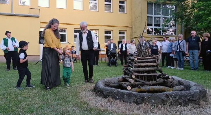 Nem hagyják kihunyni a lángot Boldogon 