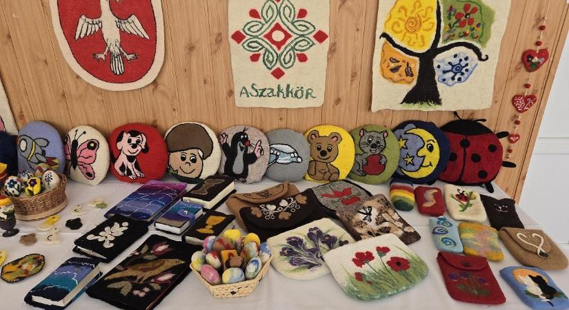 Megkezdődtek a Szakkör program alkotásainak kiállításai az Ung-vidéken