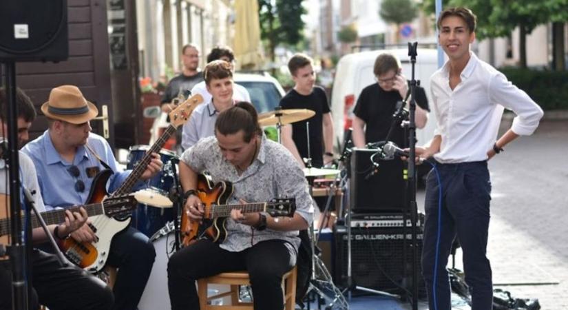 Az Another Round Jazz Band Miskolcon berobbantja a nyarat