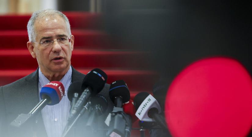 Harangozó szerint is „politikai színjáték”, amit a kormányoldal Ruszin-Szendi ügyében csinál