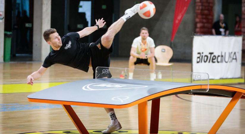 Teqball: remek verseny az Aréna Savariában - nevek, eredmények, sok-sok fotó