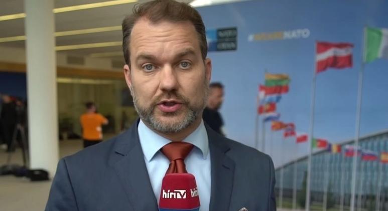 Szövetségesi hozzájárulás és fegyvergyártási kapacitások növelése szerepel a brüsszeli ülés napirendjén  videó