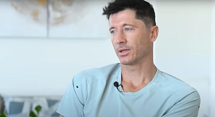 A világ egyik legjobb csatára válthatja Lewandowskit Barcelonában