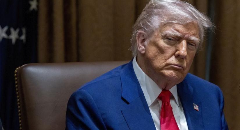Trump újra lecsapott: 12 ország állampolgárait tiltotta ki az USA-ból, itt vannak a részletek