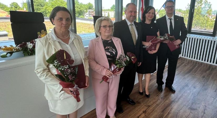 Kitüntették a legeredményesebb somogyi ügyészeket