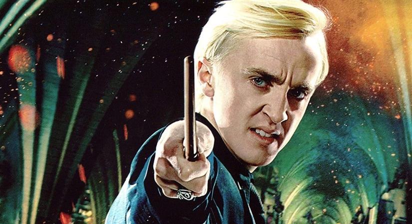 Tom Felton ismét eljátssza Draco Malfoy szerepét, csak nem egy filmben
