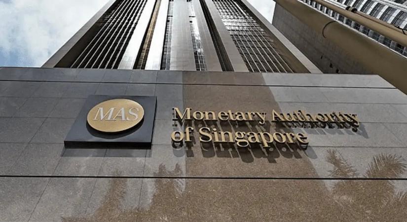 Megszünteti a kriptovállalatokat Szingapúr – Hongkong jöhet a megmentésükre
