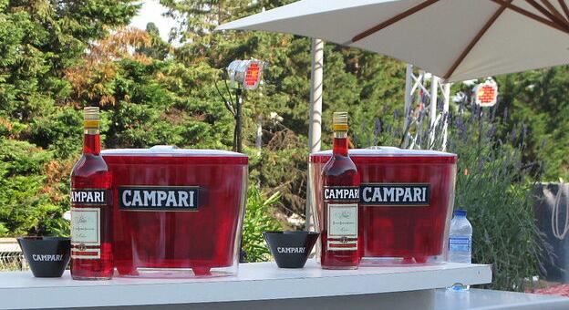 LED-es polccímkékkel pörgetné fel az eladásokat a Campari Németországban