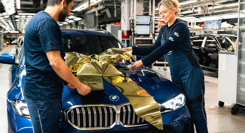 Már 3 millió plug-in hibridet gyártott a BMW!