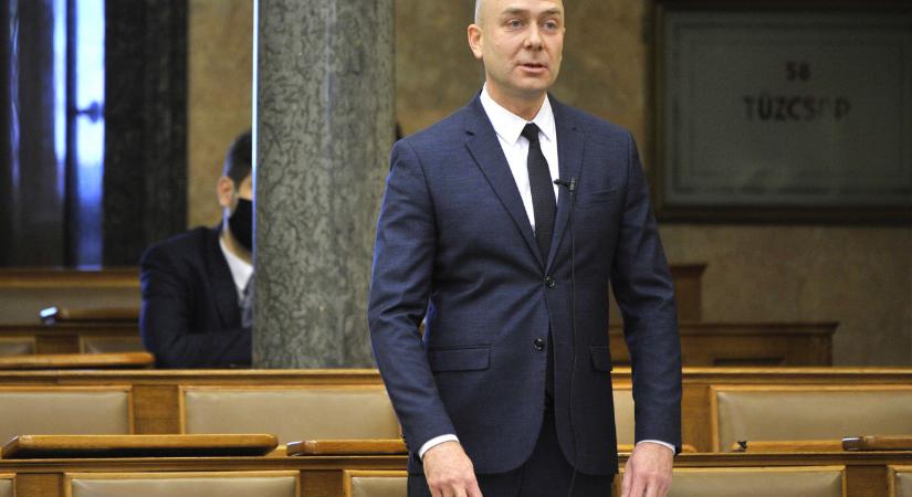 Kozma Ákost, az alapvető jogok biztosát jelöli a Fidesz az Alkotmánybíróság egyik megüresedett helyére