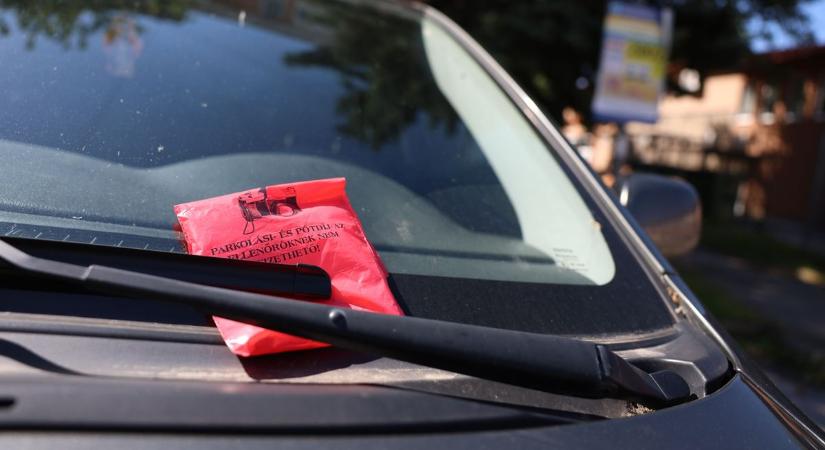 Hivatalos! Itt lehet regisztrálni az új tatabányai parkolásra: mondjuk mit kell még tudni