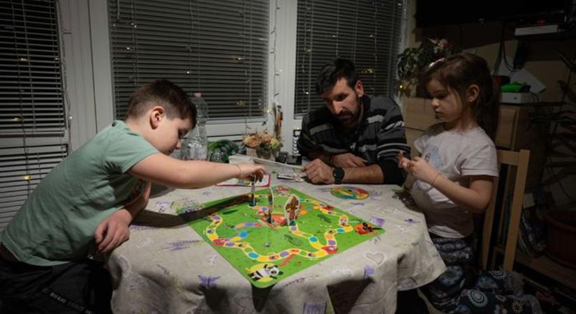 Véget ért a nagytőkei édesapa harca, aki elvesztette feleségét és újszülött gyermekét is