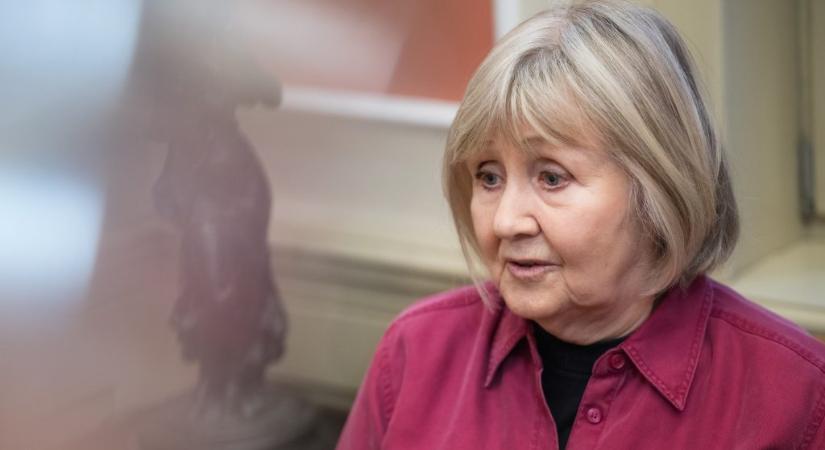 Halász Judit azért nem énekli többé egyik dalát koncerten, mert több anya sírva fakadt rajta