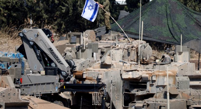 Keményen megfenyegette Izraelt a brit miniszterelnök