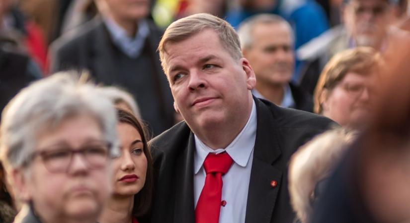 Schmuck Andor azt mondja, ha nem használ a kezelés, 8 hónapja lehet hátra