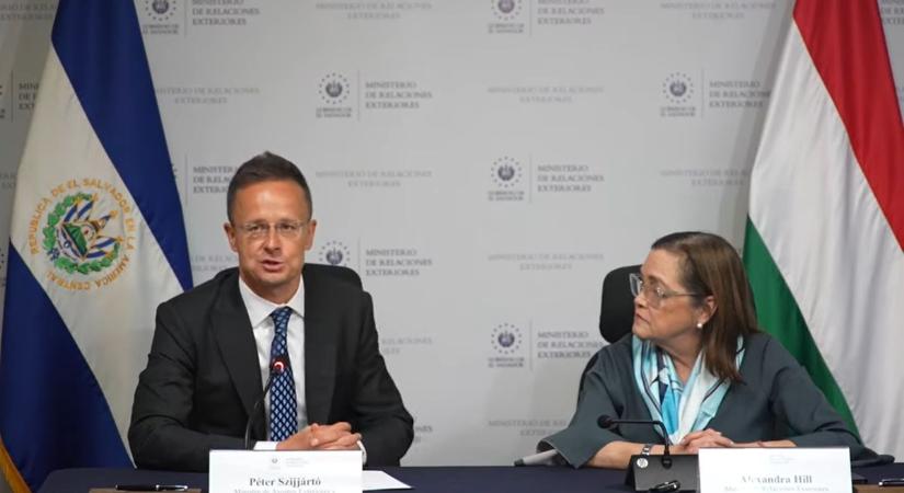 Szijjártó Péter: Magyarország és El Salvador is kiáll a szuverenitása védelme mellett