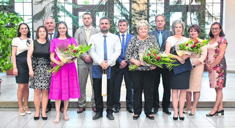 Kiváló pedagógusaikat ünnepelték Csengerben