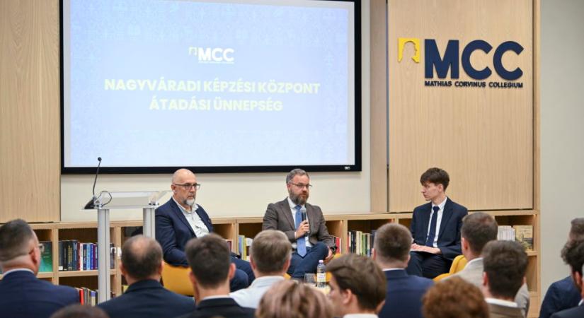 Összmagyar érdek, hogy a kiemelkedő tehetségek közösségben tudjanak gondolkodni