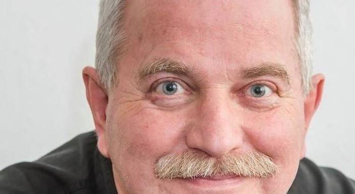 Bencsik azt mondja, azért rakták ki a Sajtóklubból, mert egy politikusnak nem tetszett, amit róla írt, és "odaszólt"