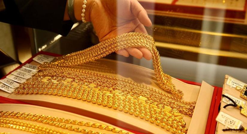 Ez a részvény valóban aranyat ér: egy év, 23-szoros profit