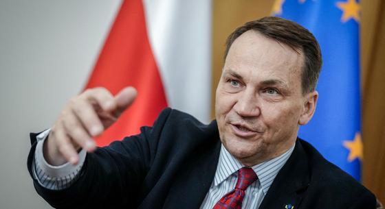 Beszólt a lengyel külügyminiszter Elon Musknak