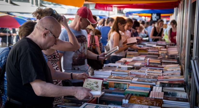 148 könyves stand, 1100 dedikálás és 80 színpadi program az Ünnepi Könyvhét programjában