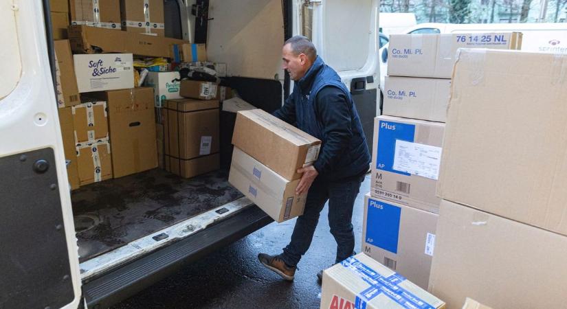 A futárszolgálat nincs mindig a helyzet magaslatán
