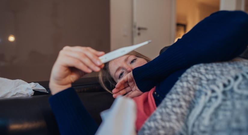Koronavírus: a legújabb variáns ilyen tüneteket okoz