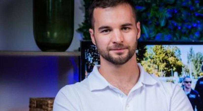 Ilyen űrkorszaki karórával indul Kapu Tibor a világűrbe (videó)