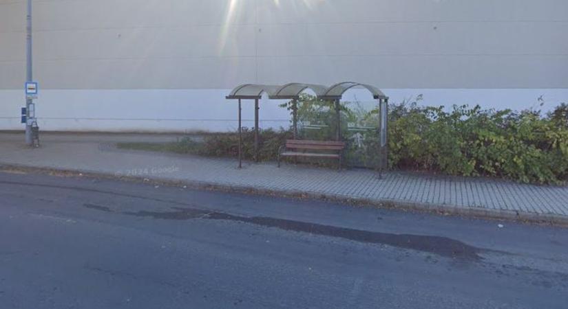 Brutális! Földön fekvő haldoklót fosztottak ki Miskolcon
