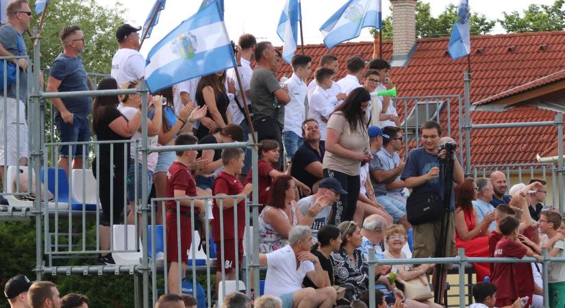 Haza akarja vinni a Jánoshalma a kupát