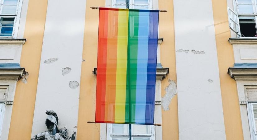 Karácsony ahelyett, hogy a csőd elhárításáért dolgozna, a Pride-ot dicsőíti