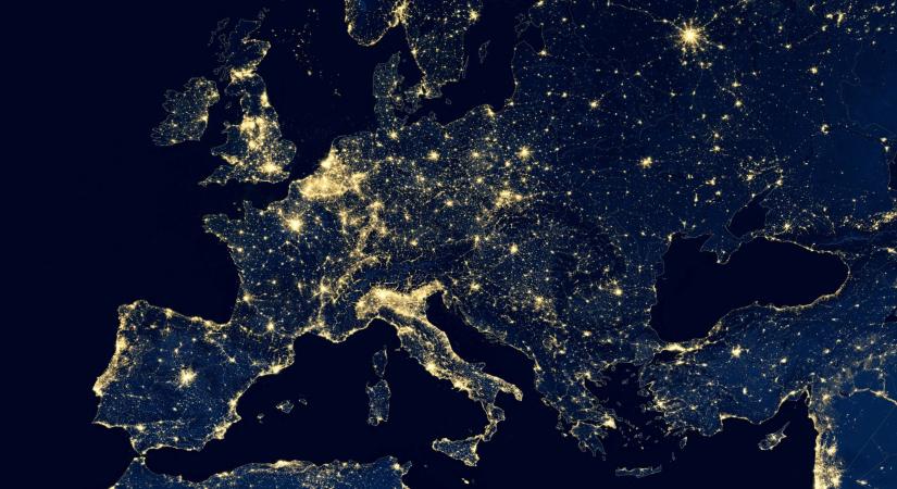 Idén indulhat az AWS európai felhője