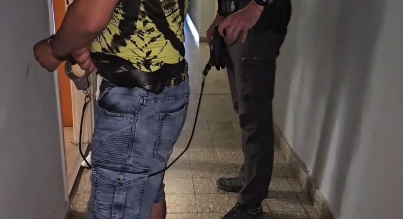 Videón az elfogás: előállították a TikTok-os gyújtogatás felbujtóját, ezt mondta vallomásában