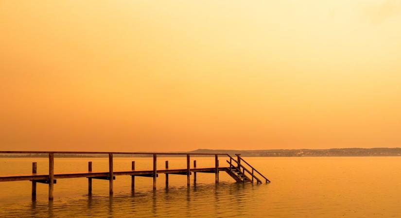 Szaharai por a levegőben: ezt jó, ha tudod, ha Balatonra mész a hosszú hétvégén