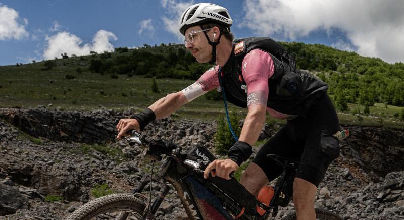 Borsos Benedek második lett az 1400 kilométeres Trans Balkan Race-en