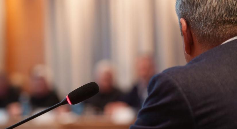 Új körzeti megbízott vigyáz a rendre a jászsági településen, fogadóórát tartott